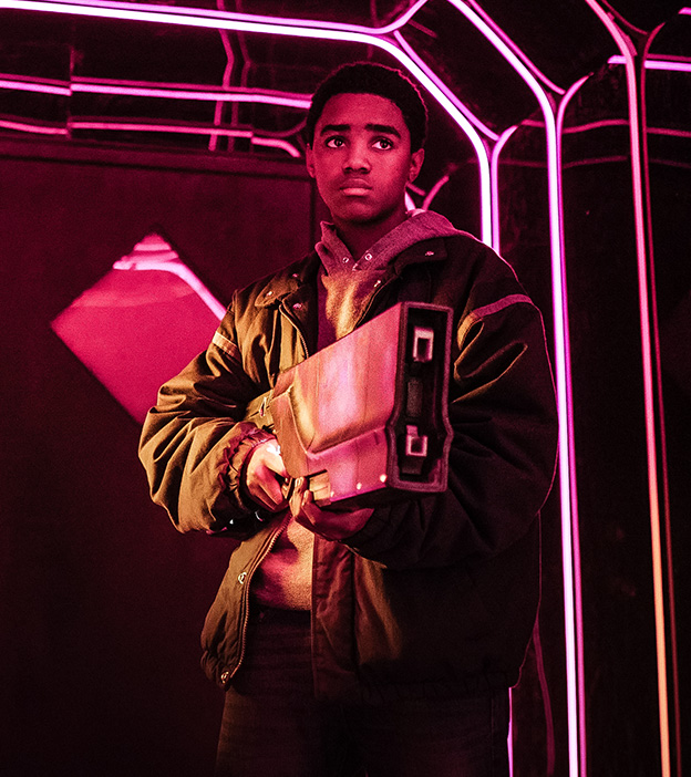 Kin James Franco, Dennis Quaid, Zoë Kravitz Lionsgate