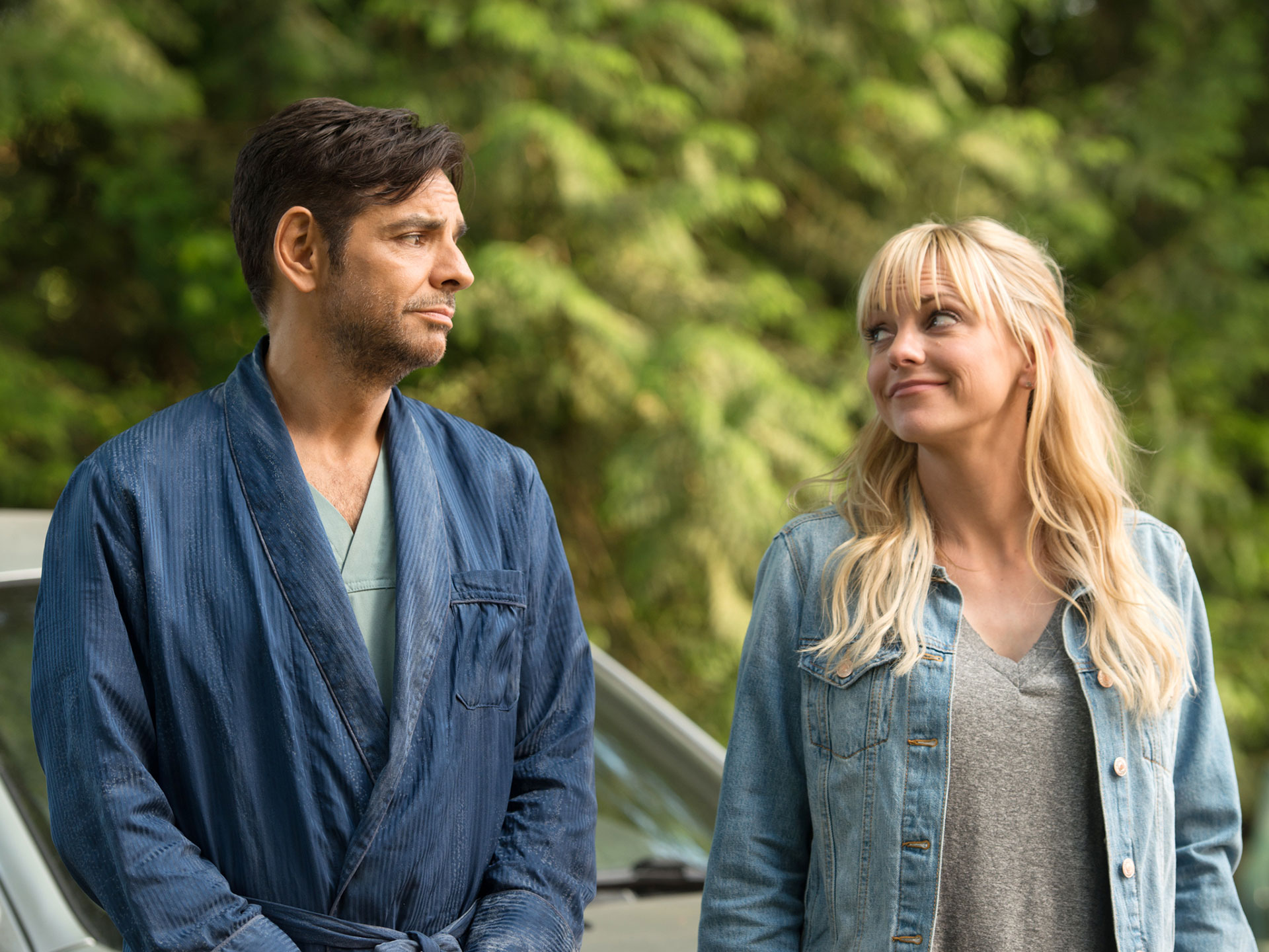 Overboard Eugenio Derbez, Anna Faris Lionsgate